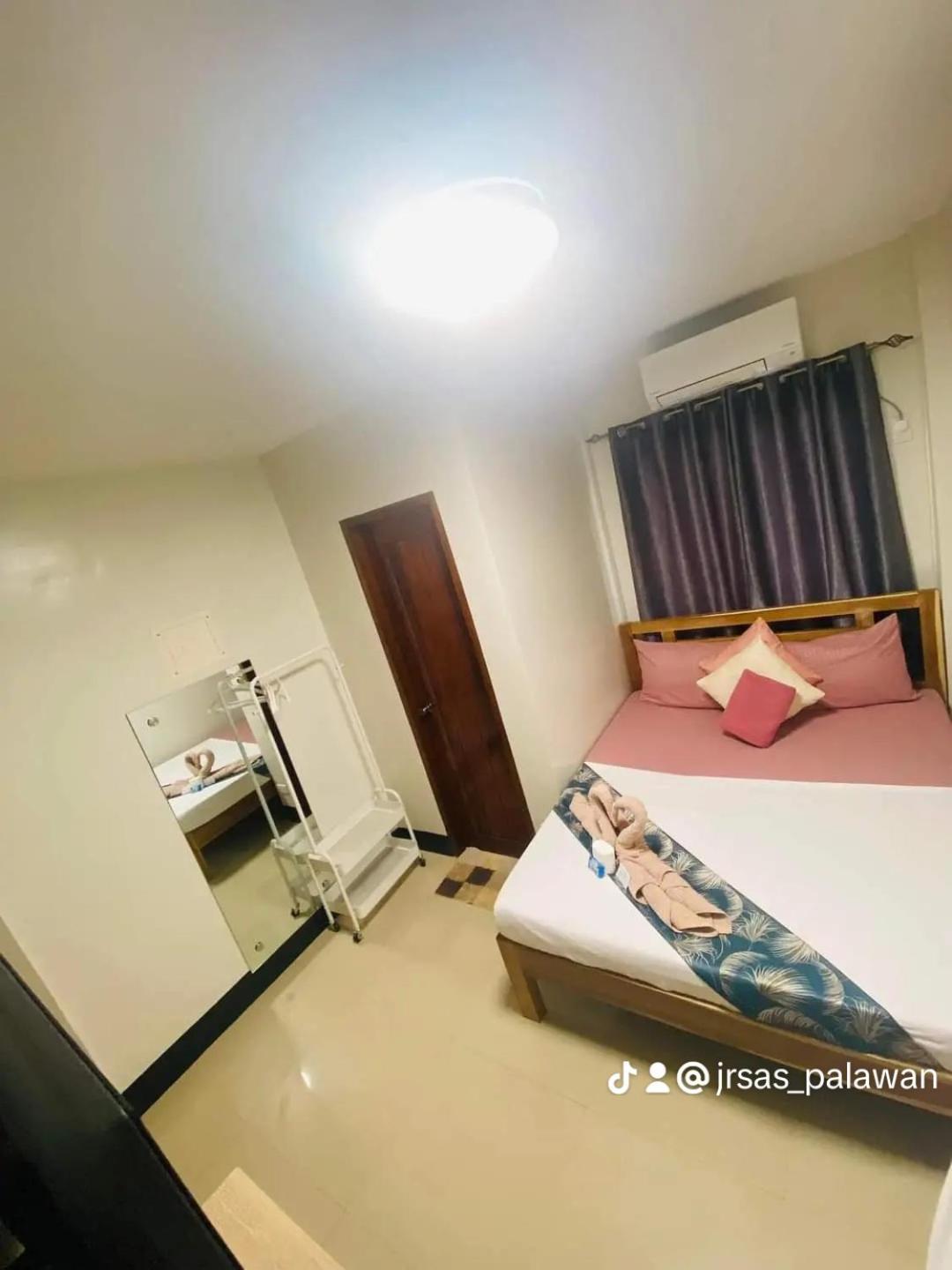 Mongki'S Pensionhouse 푸에르토프린세사 외부 사진